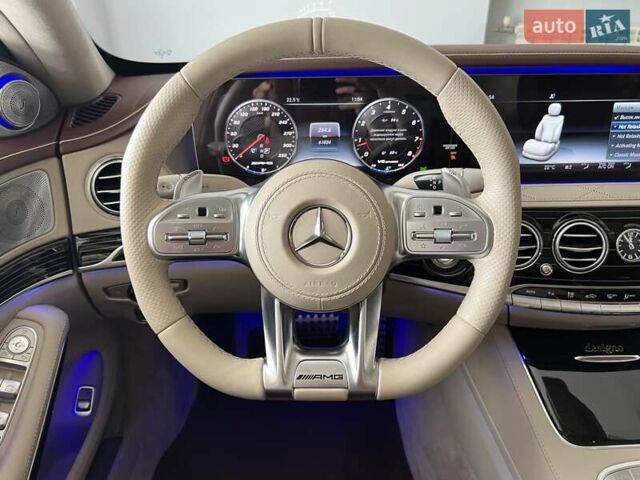 Чорний Мерседес С Клас, об'ємом двигуна 3.98 л та пробігом 61 тис. км за 102900 $, фото 13 на Automoto.ua