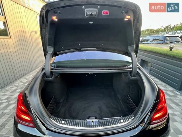 Черный Мерседес С Класс, объемом двигателя 3.99 л и пробегом 105 тыс. км за 59900 $, фото 36 на Automoto.ua