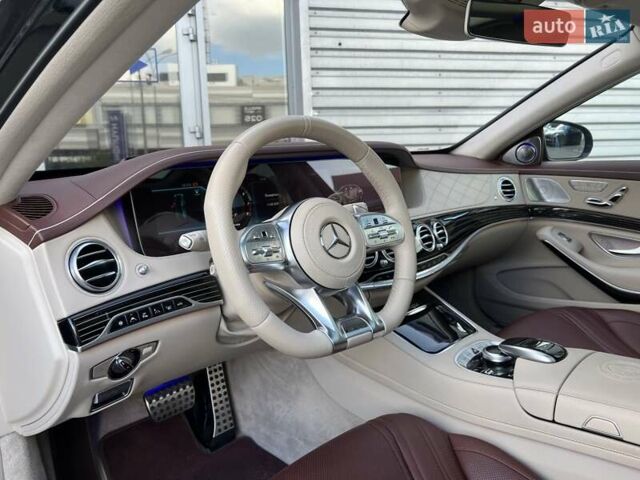 Черный Мерседес С Класс, объемом двигателя 3.98 л и пробегом 61 тыс. км за 102900 $, фото 17 на Automoto.ua