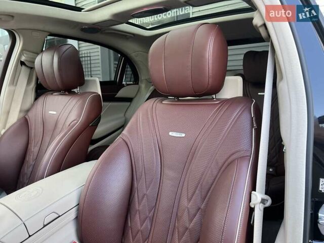 Черный Мерседес С Класс, объемом двигателя 3.98 л и пробегом 61 тыс. км за 102900 $, фото 20 на Automoto.ua