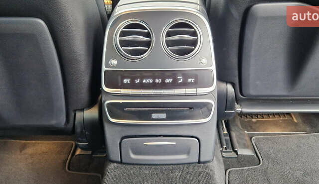 Черный Мерседес С Класс, объемом двигателя 2.99 л и пробегом 107 тыс. км за 38900 $, фото 17 на Automoto.ua