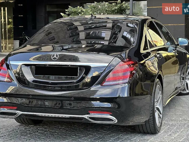 Черный Мерседес С Класс, объемом двигателя 2.93 л и пробегом 138 тыс. км за 62000 $, фото 1 на Automoto.ua