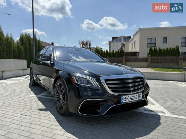 Чорний Мерседес С Клас, об'ємом двигуна 3 л та пробігом 131 тис. км за 49500 $, фото 2 на Automoto.ua