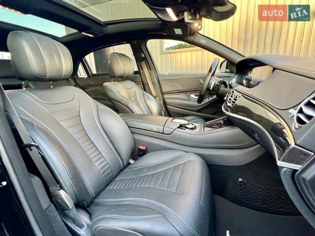 Черный Мерседес С Класс, объемом двигателя 3.99 л и пробегом 105 тыс. км за 59900 $, фото 55 на Automoto.ua