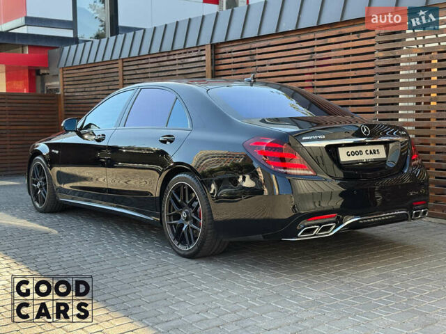 Черный Мерседес С Класс, объемом двигателя 3.98 л и пробегом 95 тыс. км за 75000 $, фото 4 на Automoto.ua