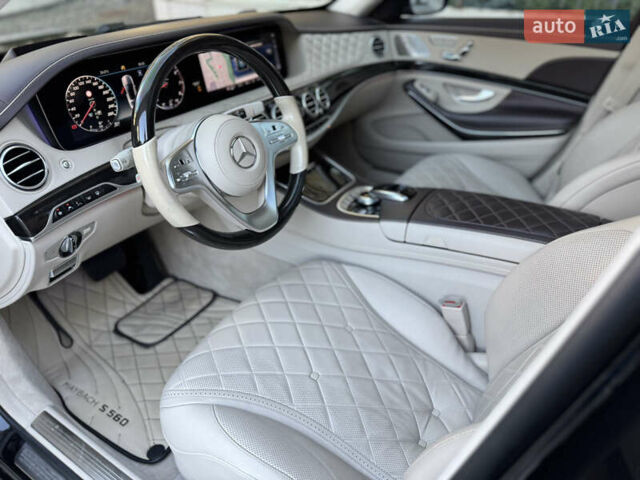 Чорний Мерседес С Клас, об'ємом двигуна 3.98 л та пробігом 105 тис. км за 75000 $, фото 17 на Automoto.ua