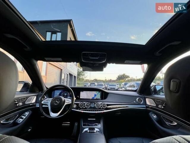 Черный Мерседес С Класс, объемом двигателя 3.99 л и пробегом 105 тыс. км за 59900 $, фото 58 на Automoto.ua