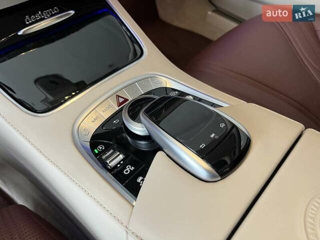 Чорний Мерседес С Клас, об'ємом двигуна 3.98 л та пробігом 61 тис. км за 102900 $, фото 17 на Automoto.ua