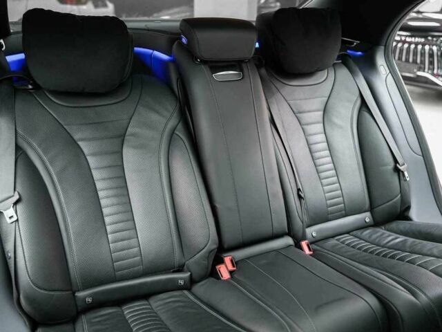 Чорний Мерседес С Клас, об'ємом двигуна 2.9 л та пробігом 99 тис. км за 34650 $, фото 11 на Automoto.ua