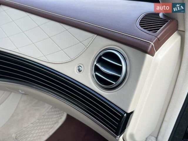 Черный Мерседес С Класс, объемом двигателя 3.98 л и пробегом 61 тыс. км за 102900 $, фото 34 на Automoto.ua