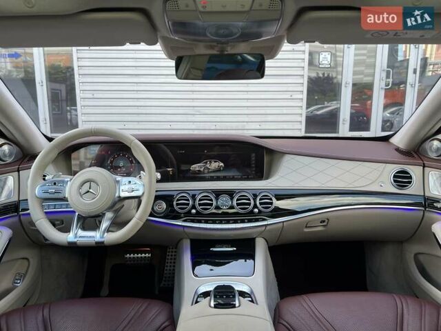 Черный Мерседес С Класс, объемом двигателя 3.98 л и пробегом 61 тыс. км за 102900 $, фото 13 на Automoto.ua