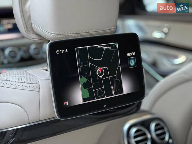 Чорний Мерседес С Клас, об'ємом двигуна 3.98 л та пробігом 105 тис. км за 75000 $, фото 40 на Automoto.ua