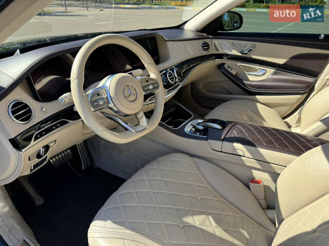 Черный Мерседес С Класс, объемом двигателя 2.93 л и пробегом 79 тыс. км за 74500 $, фото 4 на Automoto.ua