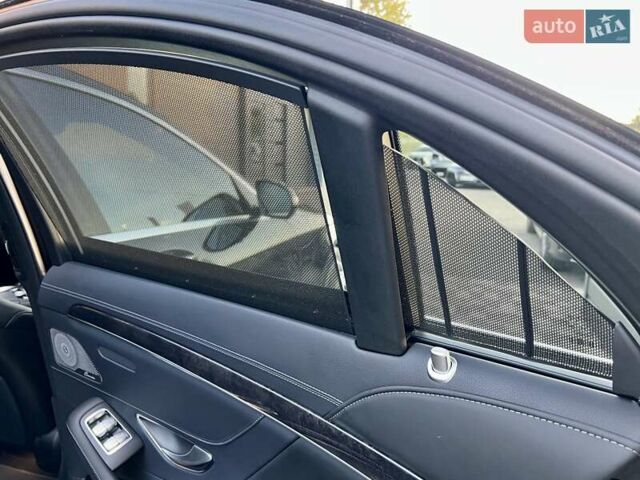 Черный Мерседес С Класс, объемом двигателя 3.99 л и пробегом 105 тыс. км за 59900 $, фото 42 на Automoto.ua
