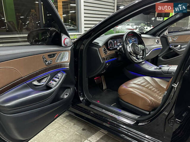 Чорний Мерседес С Клас, об'ємом двигуна 3 л та пробігом 168 тис. км за 55000 $, фото 11 на Automoto.ua