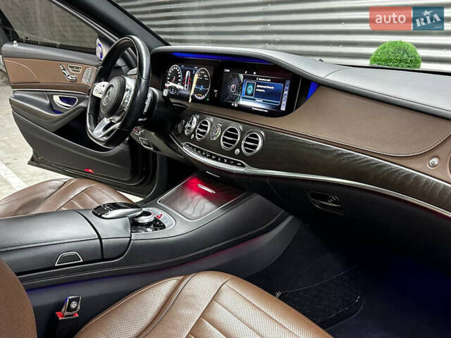 Чорний Мерседес С Клас, об'ємом двигуна 3 л та пробігом 168 тис. км за 55000 $, фото 21 на Automoto.ua