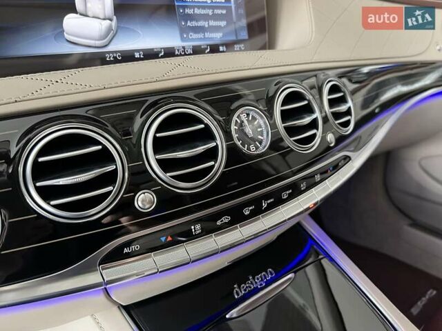 Чорний Мерседес С Клас, об'ємом двигуна 3.98 л та пробігом 61 тис. км за 102900 $, фото 19 на Automoto.ua