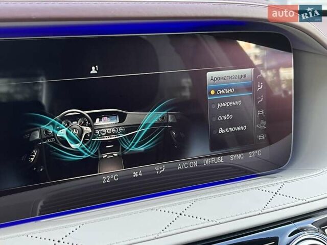 Черный Мерседес С Класс, объемом двигателя 3.98 л и пробегом 61 тыс. км за 102900 $, фото 39 на Automoto.ua