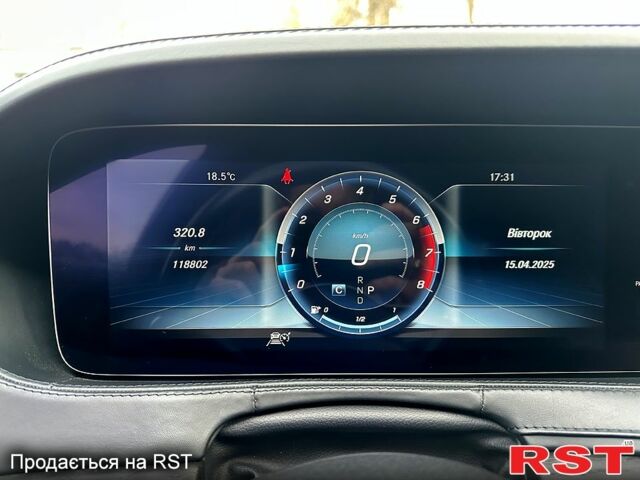 Черный Мерседес С Класс, объемом двигателя 4 л и пробегом 119 тыс. км за 50240 $, фото 12 на Automoto.ua