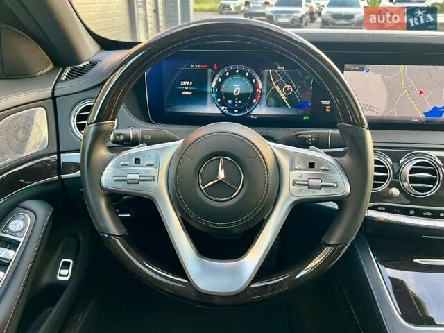 Черный Мерседес С Класс, объемом двигателя 3.99 л и пробегом 105 тыс. км за 59900 $, фото 63 на Automoto.ua