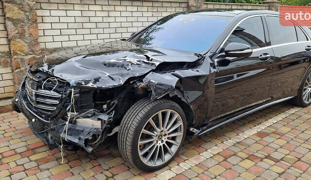 Черный Мерседес С Класс, объемом двигателя 2.99 л и пробегом 107 тыс. км за 38900 $, фото 7 на Automoto.ua