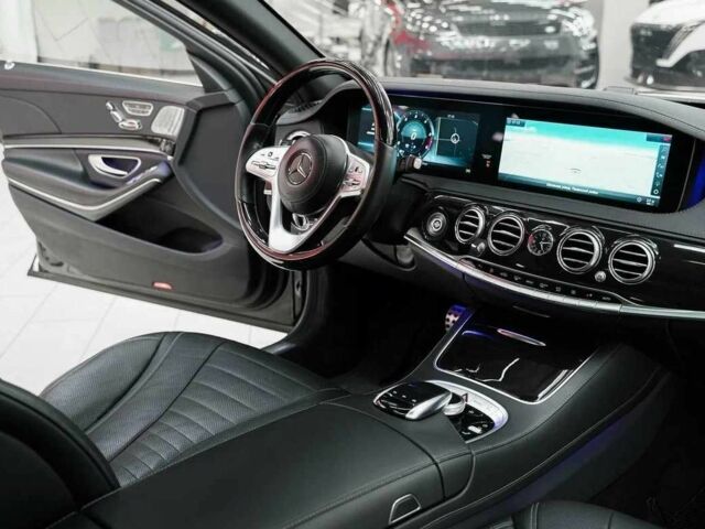 Чорний Мерседес С Клас, об'ємом двигуна 2.9 л та пробігом 99 тис. км за 34650 $, фото 4 на Automoto.ua