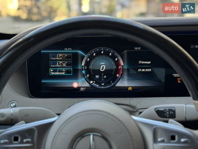 Чорний Мерседес С Клас, об'ємом двигуна 3.98 л та пробігом 105 тис. км за 75000 $, фото 43 на Automoto.ua