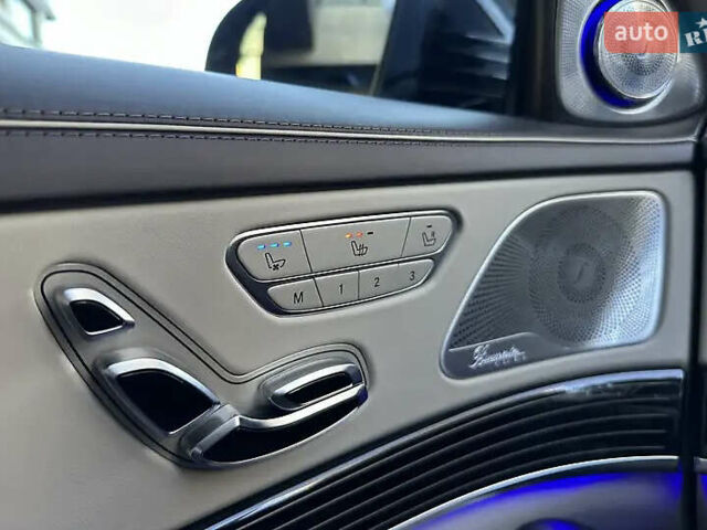 Черный Мерседес С Класс, объемом двигателя 2.93 л и пробегом 138 тыс. км за 62000 $, фото 17 на Automoto.ua