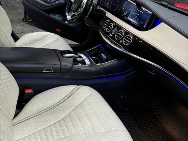 Черный Мерседес С Класс, объемом двигателя 3 л и пробегом 179 тыс. км за 56500 $, фото 14 на Automoto.ua