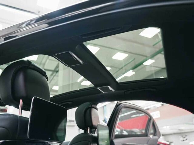 Чорний Мерседес С Клас, об'ємом двигуна 2.9 л та пробігом 99 тис. км за 34650 $, фото 5 на Automoto.ua