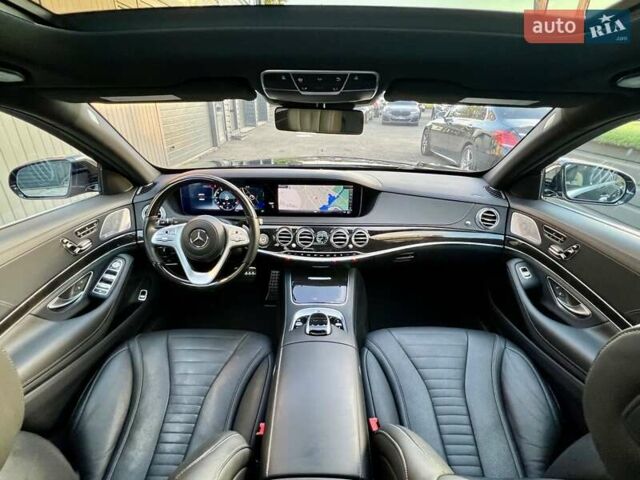 Черный Мерседес С Класс, объемом двигателя 3.99 л и пробегом 105 тыс. км за 59900 $, фото 60 на Automoto.ua