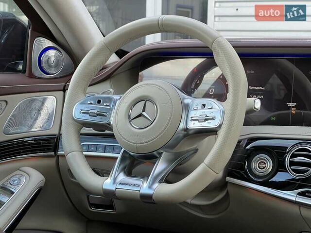 Черный Мерседес С Класс, объемом двигателя 3.98 л и пробегом 61 тыс. км за 102900 $, фото 15 на Automoto.ua