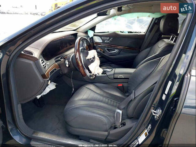 Чорний Мерседес С Клас, об'ємом двигуна 0 л та пробігом 72 тис. км за 35500 $, фото 6 на Automoto.ua