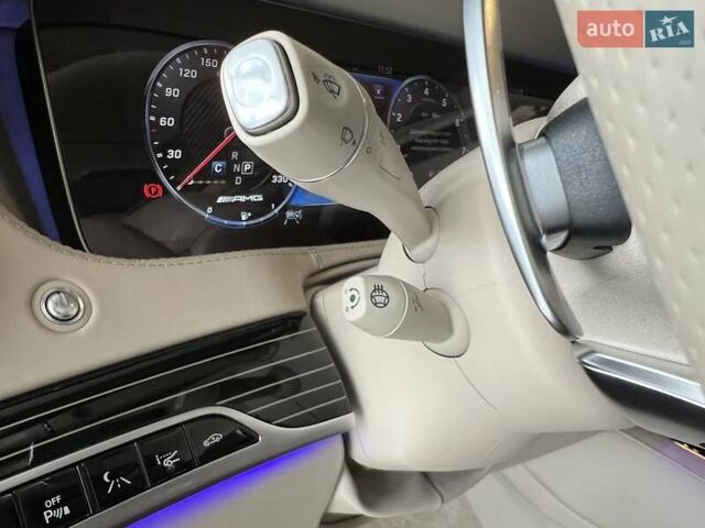Чорний Мерседес С Клас, об'ємом двигуна 3.98 л та пробігом 61 тис. км за 102900 $, фото 33 на Automoto.ua