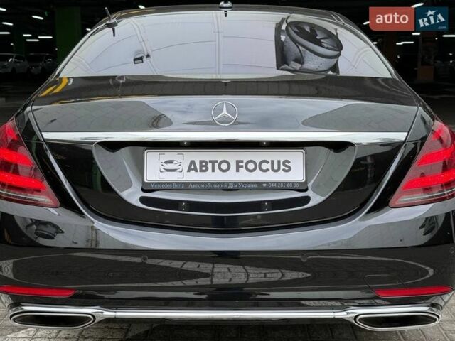 Чорний Мерседес С Клас, об'ємом двигуна 3.98 л та пробігом 119 тис. км за 59990 $, фото 8 на Automoto.ua