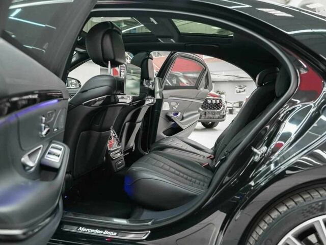 Чорний Мерседес С Клас, об'ємом двигуна 2.9 л та пробігом 99 тис. км за 34650 $, фото 6 на Automoto.ua