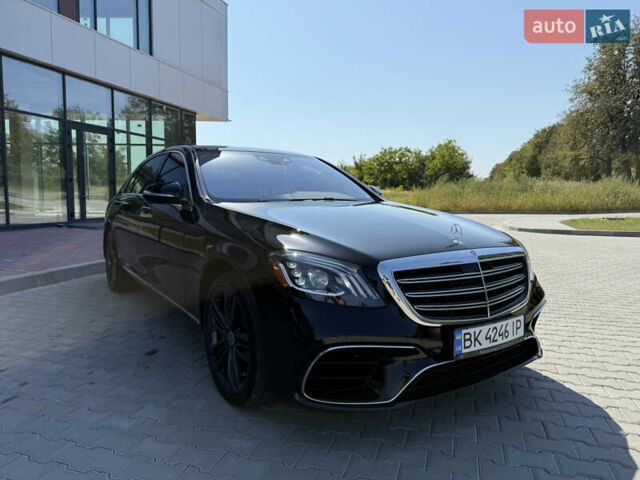 Чорний Мерседес С Клас, об'ємом двигуна 3 л та пробігом 132 тис. км за 51500 $, фото 2 на Automoto.ua