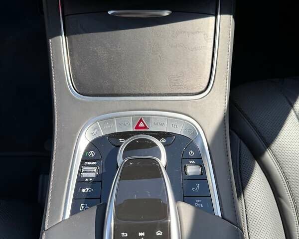 Чорний Мерседес С Клас, об'ємом двигуна 3.99 л та пробігом 111 тис. км за 68500 $, фото 34 на Automoto.ua