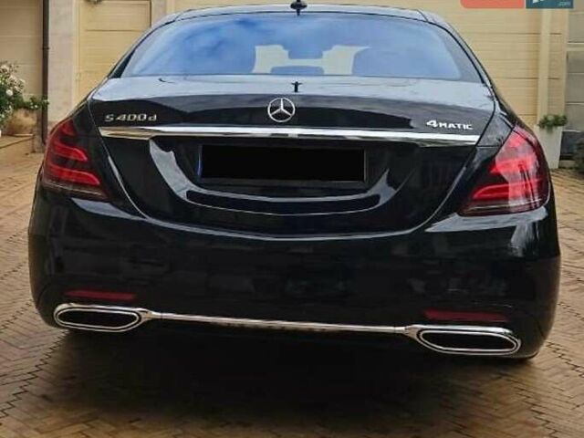 Черный Мерседес С Класс, объемом двигателя 2.93 л и пробегом 92 тыс. км за 60000 $, фото 2 на Automoto.ua