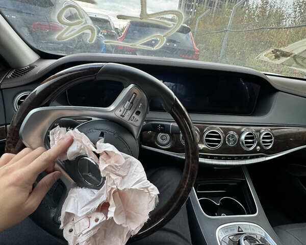 Чорний Мерседес С Клас, об'ємом двигуна 0 л та пробігом 72 тис. км за 35500 $, фото 11 на Automoto.ua