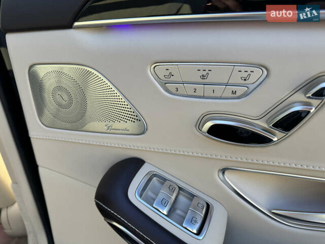 Черный Мерседес С Класс, объемом двигателя 2.93 л и пробегом 79 тыс. км за 74500 $, фото 35 на Automoto.ua