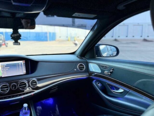 Мерседес С Класс 2018 в Киеве на Automoto.ua Черный Мерседес С Класс, объемом двигателя 4 л и пробегом 39 тыс. км за 20000 $, фото 9 на Automoto.ua