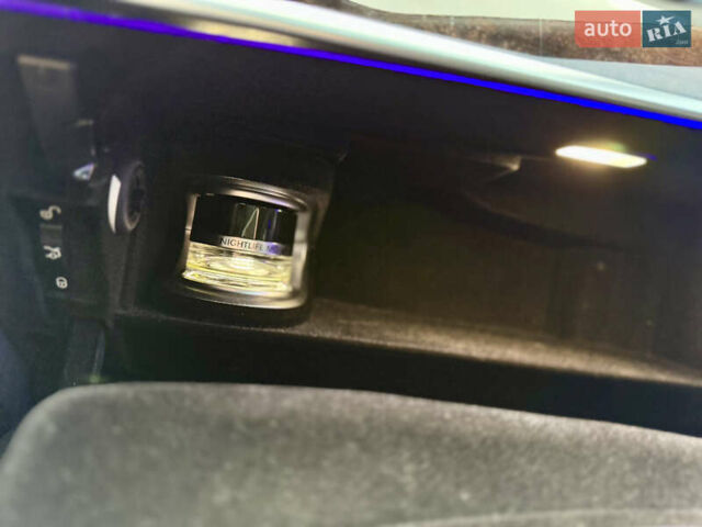 Чорний Мерседес С Клас, об'ємом двигуна 3 л та пробігом 230 тис. км за 54999 $, фото 96 на Automoto.ua