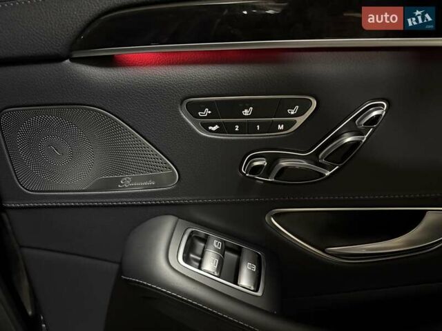 Чорний Мерседес С Клас, об'ємом двигуна 2.93 л та пробігом 160 тис. км за 59800 $, фото 65 на Automoto.ua