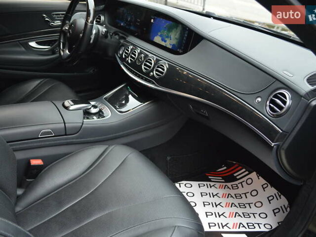 Черный Мерседес С Класс, объемом двигателя 3 л и пробегом 33 тыс. км за 59900 $, фото 52 на Automoto.ua