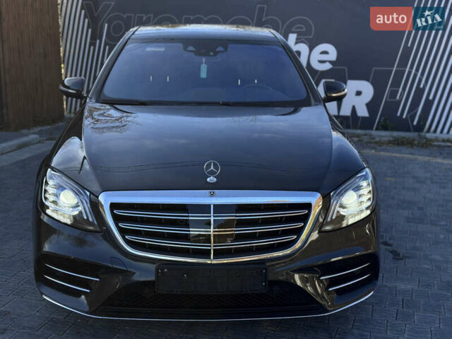 Черный Мерседес С Класс, объемом двигателя 2.93 л и пробегом 181 тыс. км за 67000 $, фото 1 на Automoto.ua