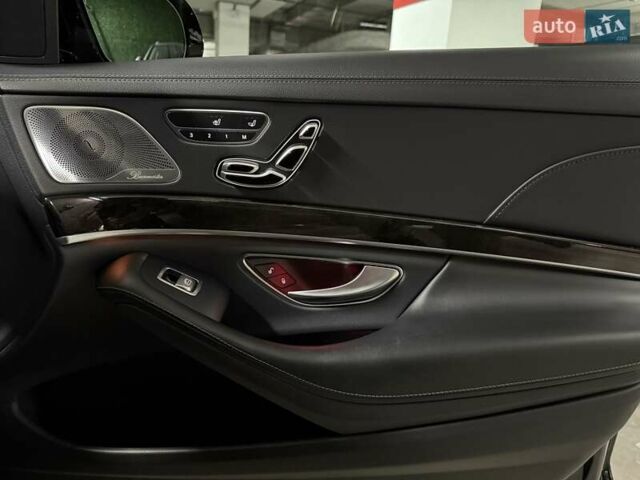 Чорний Мерседес С Клас, об'ємом двигуна 2.93 л та пробігом 160 тис. км за 59800 $, фото 69 на Automoto.ua