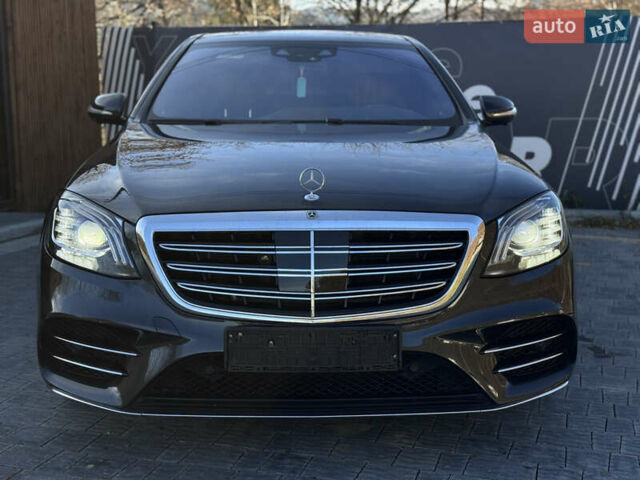 Черный Мерседес С Класс, объемом двигателя 2.93 л и пробегом 181 тыс. км за 67000 $, фото 3 на Automoto.ua
