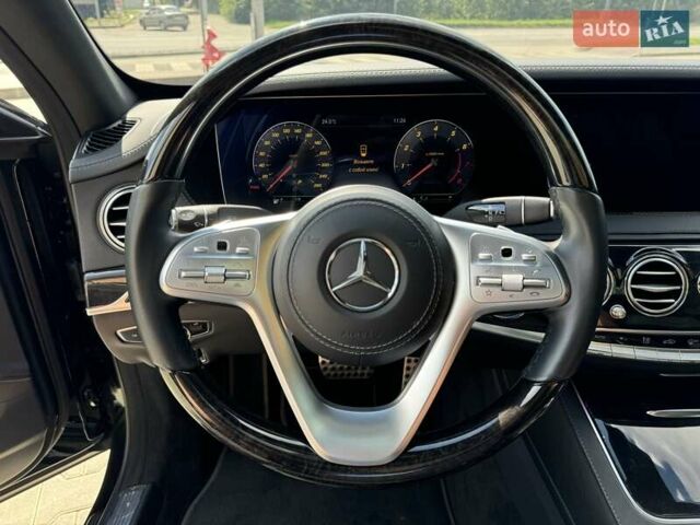 Черный Мерседес С Класс, объемом двигателя 4 л и пробегом 54 тыс. км за 57500 $, фото 22 на Automoto.ua