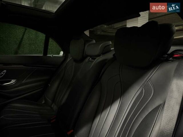 Чорний Мерседес С Клас, об'ємом двигуна 2.93 л та пробігом 160 тис. км за 59800 $, фото 61 на Automoto.ua